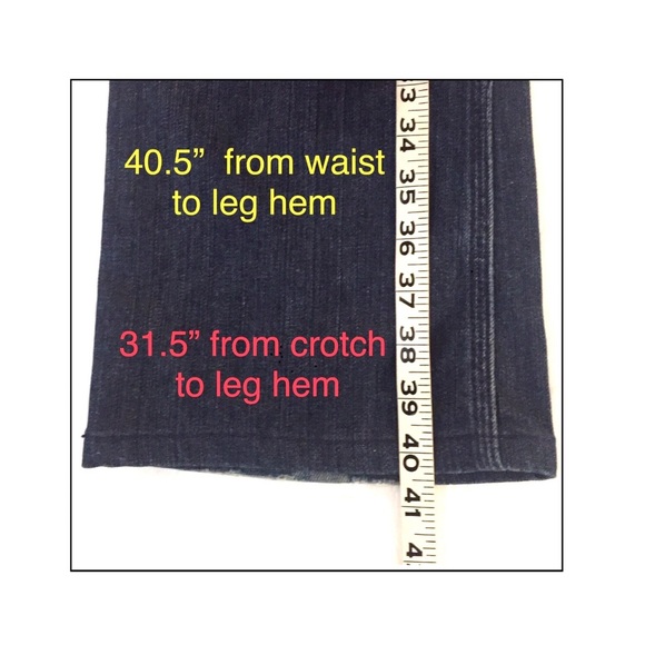 7 For All Mankind Flynt Distressed Bootcut Jeans - Picture 7 of 8